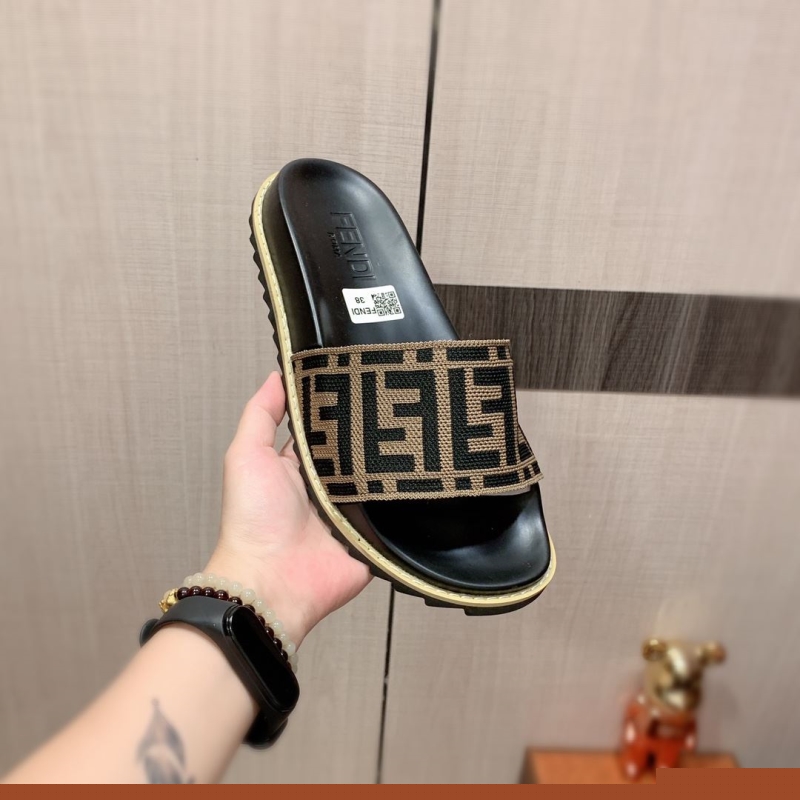 F**di slippers